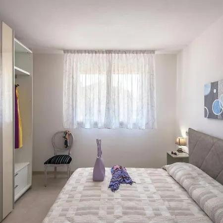 Tranquil Escape In * טבוליה